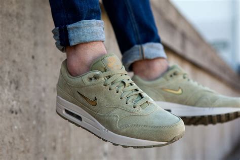 nike air max 1 premium sc olijfgroen heren
